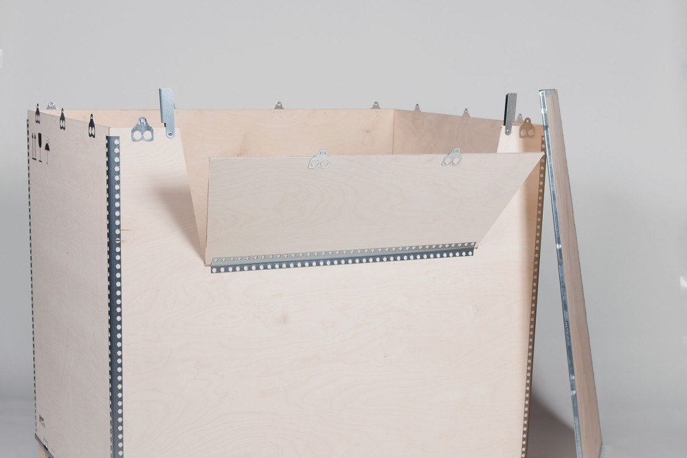 Kiste aus Sperrholz Nefab ExPak Verschluss